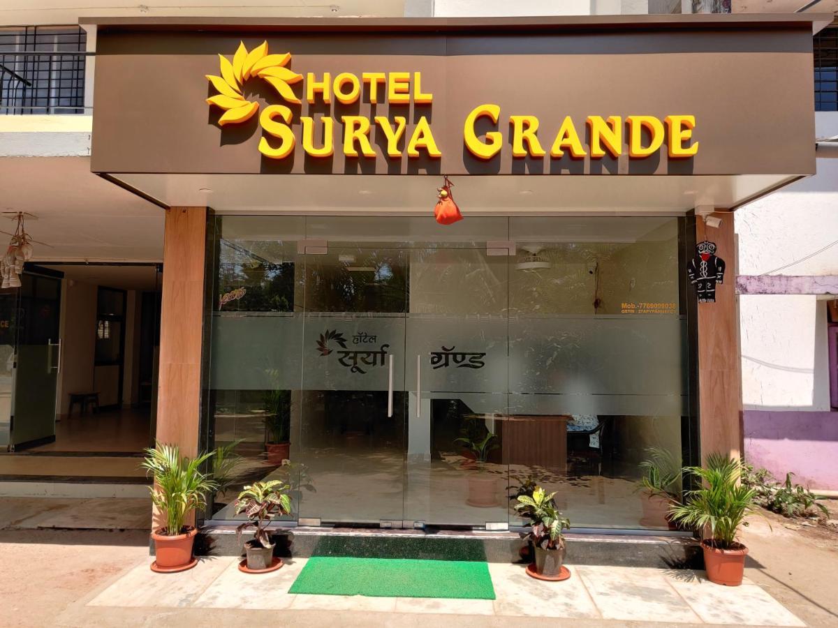 Hotel Surya Grande Kudal  Zewnętrze zdjęcie